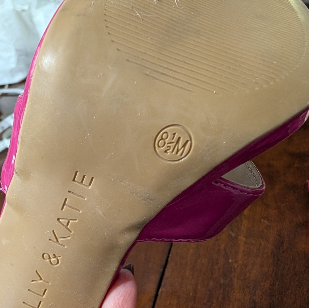 3/$30 Kelly & Katie Hot Pink Platform Heels - Picture 6 of 7